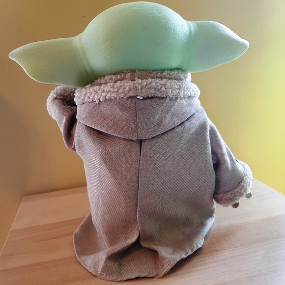 Mattel Star Wars Grogu The Mandalorian The Child Talking Plush 10" Toy Soft Body - Picture 3 of 5